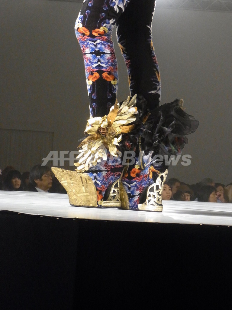 学生らによる迫力の作品一堂に、文化学園文化祭に2万人超える来場者