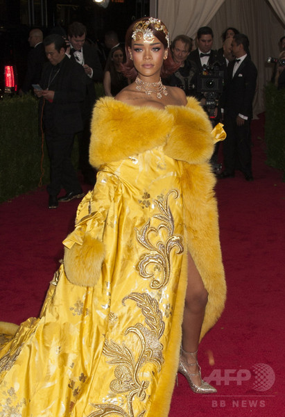 リアーナ、「プーマ」16年秋冬コレクションを来年2月発表へ