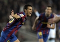 09-10スペイン1部リーグ第24節、FCバルセロナ（%%FC Barcelona%%）対マラガ（%%Malaga CF%%）。試合はバルセロナが2-1で勝利した。写真は後半23分に先制点を挙げ、チームメイトとともに歓喜するFCバルセロナのペドロ・ロドリゲス・レデスマ（%%Pedro Rodriguez Ledesma%%）。（2010年2月27日撮影）(c)AFP/LLUIS GENE