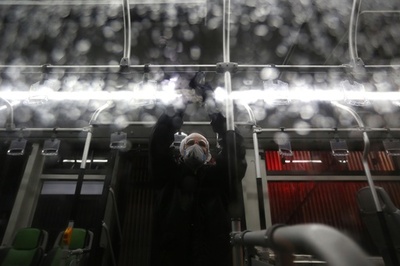 新型コロナ、世界の新規感染が中国上回る 南米にも拡大