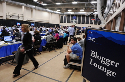 ＜08米大統領選挙＞党大会にもネットの波、ブロガー取材にメディア待遇