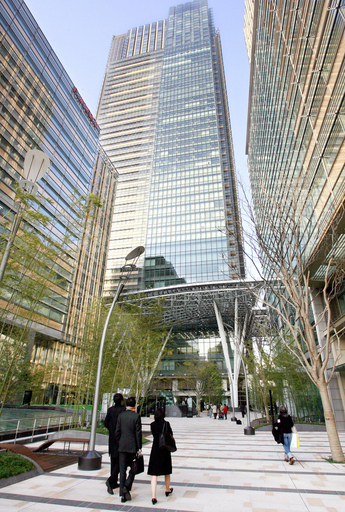 より「セクシー」な東京を演出する、「東京ミッドタウン」オープン目前 - 東京