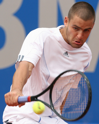 ＜男子テニス BMWオープン2007＞ユーズニー メルツァーを降し準決勝へ - ドイツ