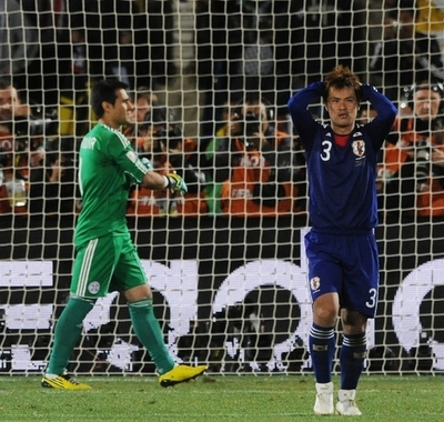 日本、PK戦の末敗れる パラグアイ8強 W杯