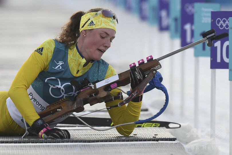 エーベリが涙の金メダル、バイアスロン女子15キロ 平昌五輪