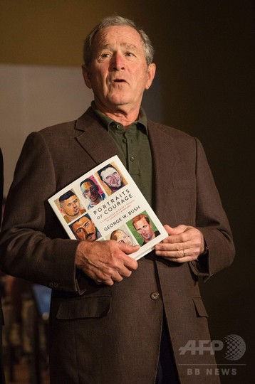 ジョージ W ブッシュ元米大統領の絵画展 元兵士らモデルに 写真18枚 国際ニュース Afpbb News