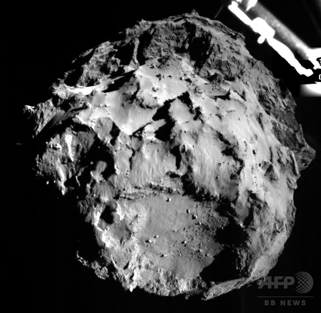 欧州の彗星探査、休眠中の実験機「フィラエ」は3月復活か 欧州の彗星探査、休眠中の実験機「フィラエ」は3月復活か