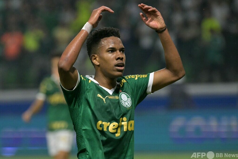 17歳FWエステバン、ブラジル代表に初招集 写真1枚 国際ニュース：AFPBB