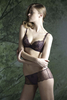 ランジェリーク『12A/W CollectionCatalogue』より。(c)senken h