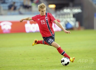 ウーデゴール アーセナル ユニフォーム ノルウェー代表 レアル・マドリード アーセナル 25-26 アウェイ 半袖 ユニフォーム No.8 ウーデゴール