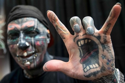 タトゥーとボディーピアスの祭典、イスラエルで開幕