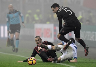 ミラン、アタランタとドローで優勝争いから後退