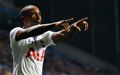 トッテナムが4回戦へ、デフォー2得点 キャピタル・ワン・カップ