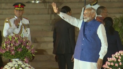 動画:モディ印首相、3期目就任