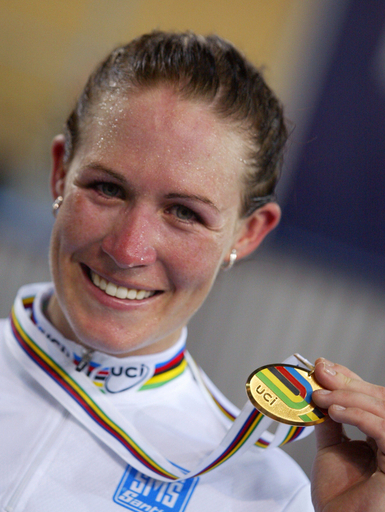 ＜UCIトラック・サイクリング世界選手権2007＞女子ポイントレース、Bates 優勝を果たす - スペイン