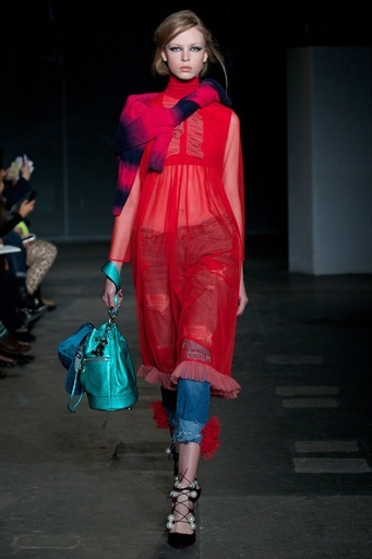 ＜14/15年秋冬ロンドンコレクション＞ハウス・オブ・ホランド