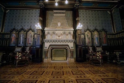 ブダ城の聖イシュトバーンホール、改修終え一般公開 ハンガリー