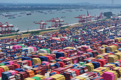 輸出入総額が過去最高に　2025年の中国貿易、45兆元を突破