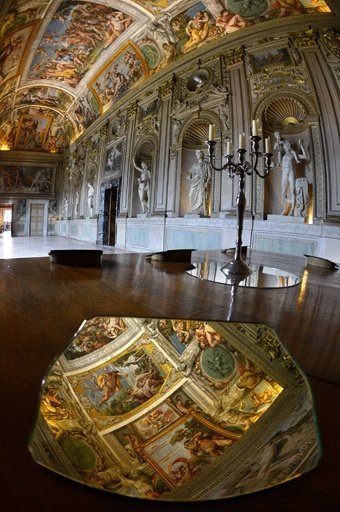 盛期ルネサンスのファルネーゼ宮、ローマ