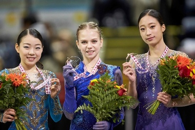 4回転3本成功のトゥルソワが逆転優勝、紀平2位 スケート・カナダ