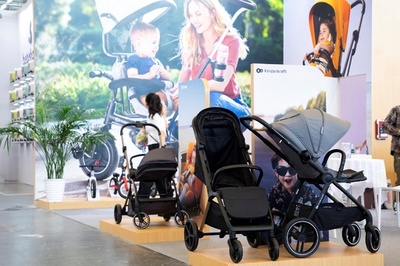 軽量化＋スマート化＋情緒的価値 育児用品に新たな消費トレンド