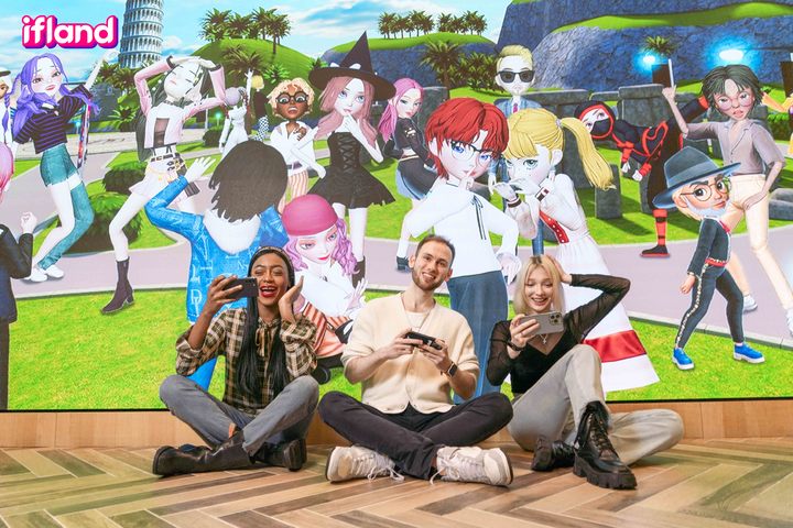SKテレコムのメタバースプラットフォーム「イーフレンド」（写真=SKT提供）（c）NEWSIS