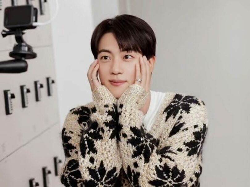 (c)STARNEWS