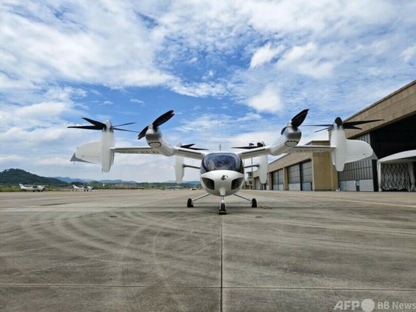 中国で「空飛ぶクルマ」実用化が近づく eVTOL試験飛行が開始