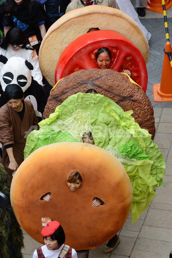 川崎でハロウィーンの仮装パレード 10万人が見物 写真29枚 国際ニュース Afpbb News