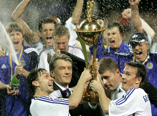 ディナモ・キエフ 3連覇で通算9回目の優勝 写真3枚 国際ニュース