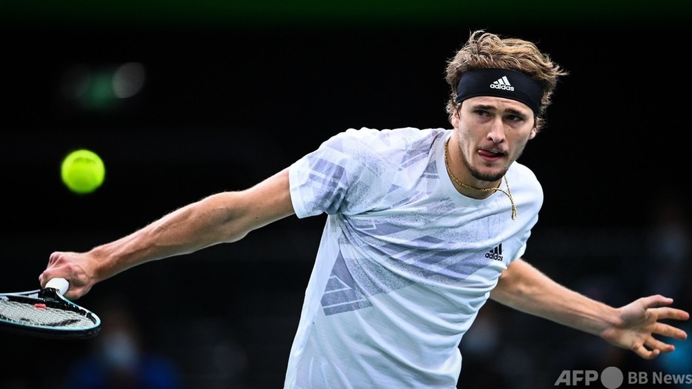 ズベレフがナダル下す、メドベージェフとのパリ・マスターズ決勝へ 写真10枚 国際ニュース：AFPBB News