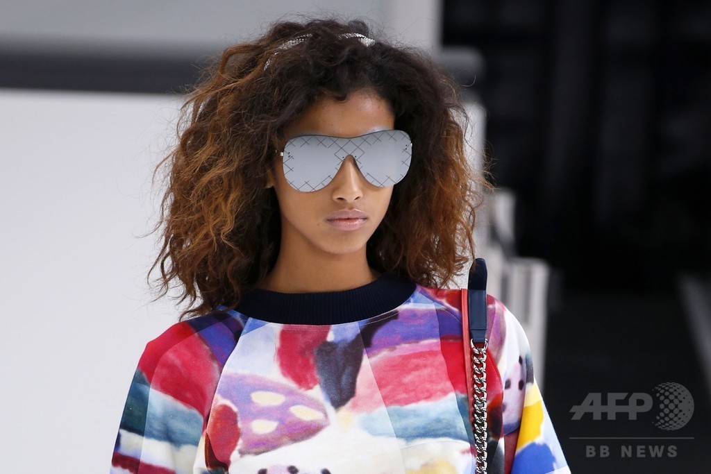 「シャネル」16年春夏コレクション