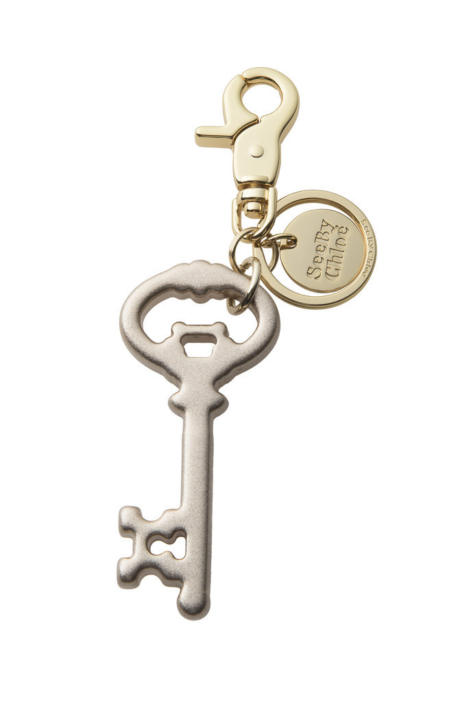 「シーバイクロエ」クリスマスコレクション11/18発売、ポップアップイベント開催