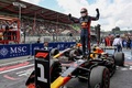 23F1第13戦ベルギーGP決勝。優勝を喜ぶレッドブルのマックス・フェルスタッペン（2023年7月30日撮影）。(c)JOHN THYS/ AFP