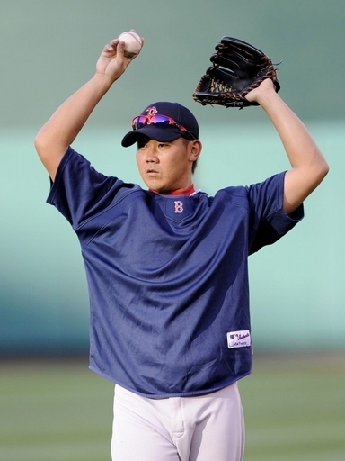 松坂 首の張りでフリー打撃登板を回避