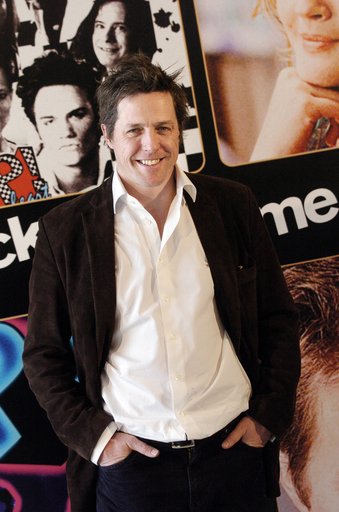 「ラブソングができるまで」PRに主演のヒュー・グラントが登場 - フランス