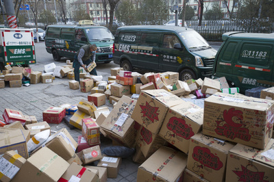 メーデー連休中の宅配荷物が10億件を突破 ネットショッピングが急成長