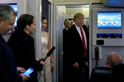 【今日の1枚】大統領ごひいきのチームは？ 専用機でもスーパーボウル