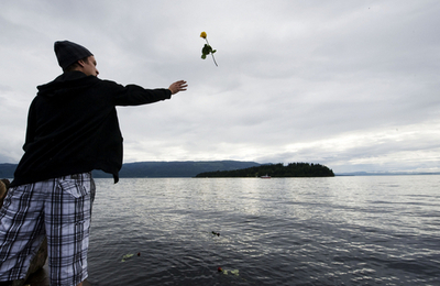ノルウェー銃乱射の島から少女が母に送ったメール「みんなが死んでる」