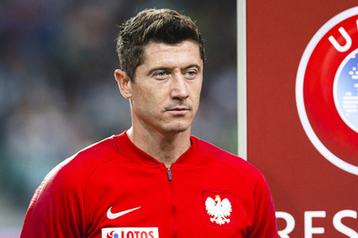 レワンドフスキ、ウクライナのキャプテンマーク巻いてW杯出場へ