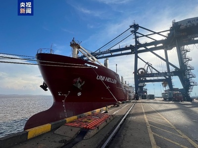 中国浙江省の嘉興港 アフリカ直行の新航路が就航