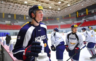 五輪切符のために帰化、アイスホッケー韓国代表の白人選手