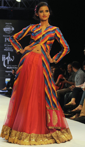 ＜インド・ジュエリー・アンド・ファッションウィーク＞Sonia Mehraら