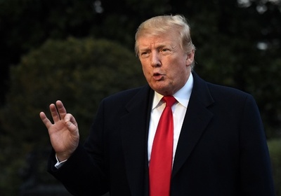 トランプ氏、ロシア疑惑捜査は「反逆行為」