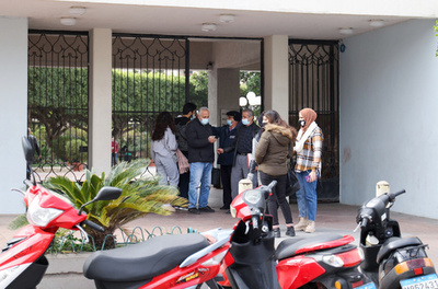 ウクライナから逃れたレバノン人学生、学業継続に支障