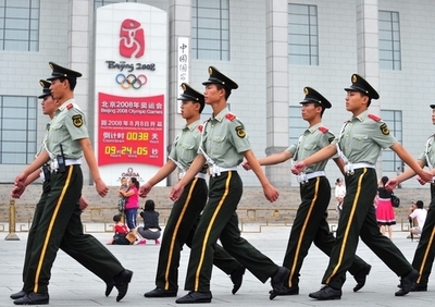 五輪直前の北京市で交通規制第1弾、「高公害車30万台乗り入れ禁止」開始