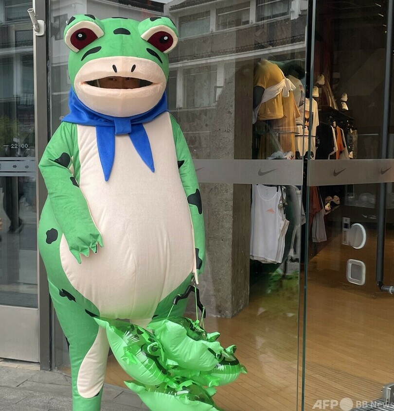 中国で生活苦から「子どもを売る」 カエルたちの物語