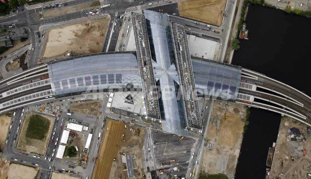 欧州最大のベルリン中央駅、26日完成 ドイツ 写真4枚 国際ニュース:AFPBB News