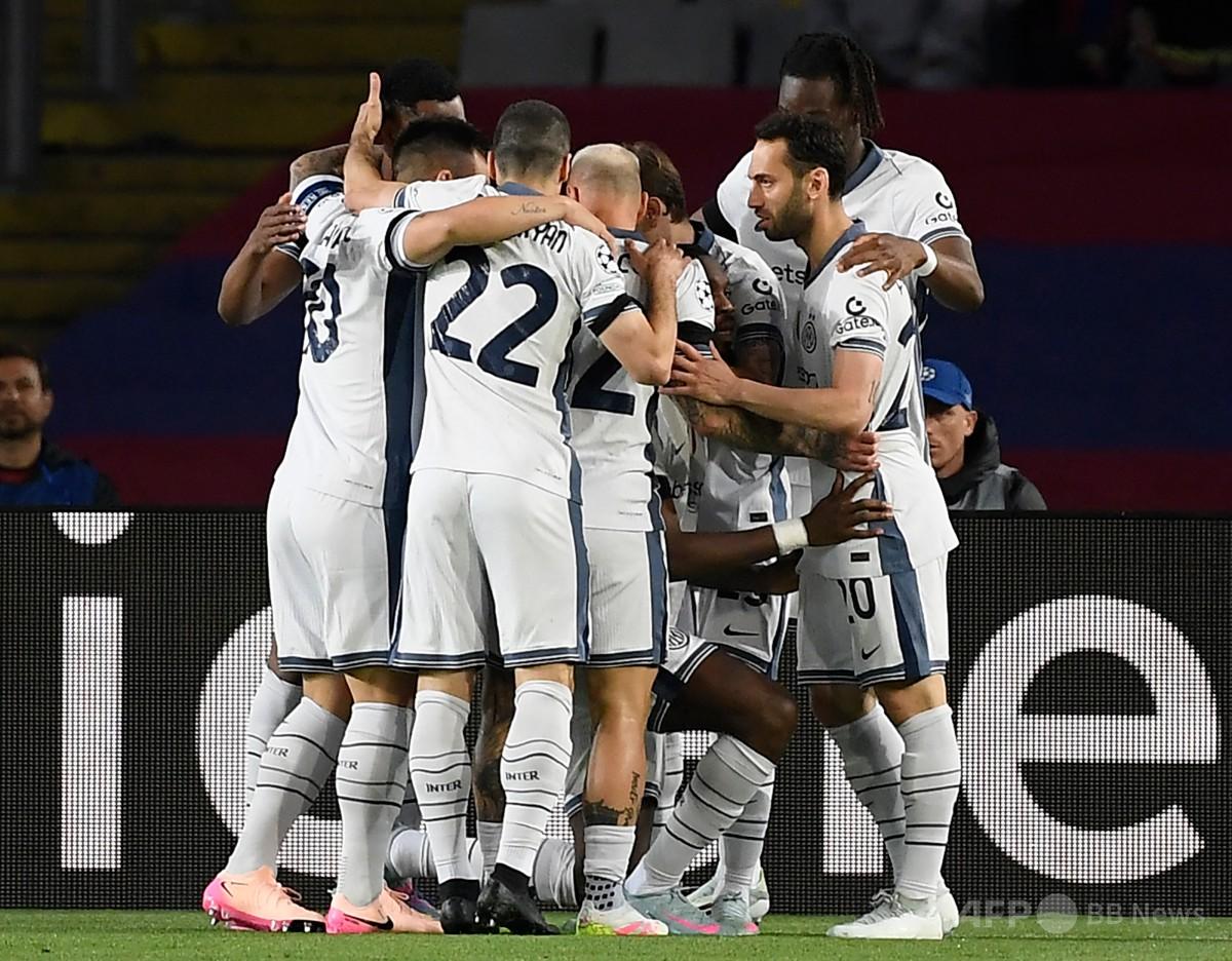 バルサとインテルの初戦は打ち合いでドロー 欧州CL準決勝 写真12枚