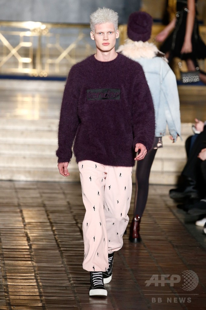 「アレキサンダー ワン」16/17年秋冬コレクション